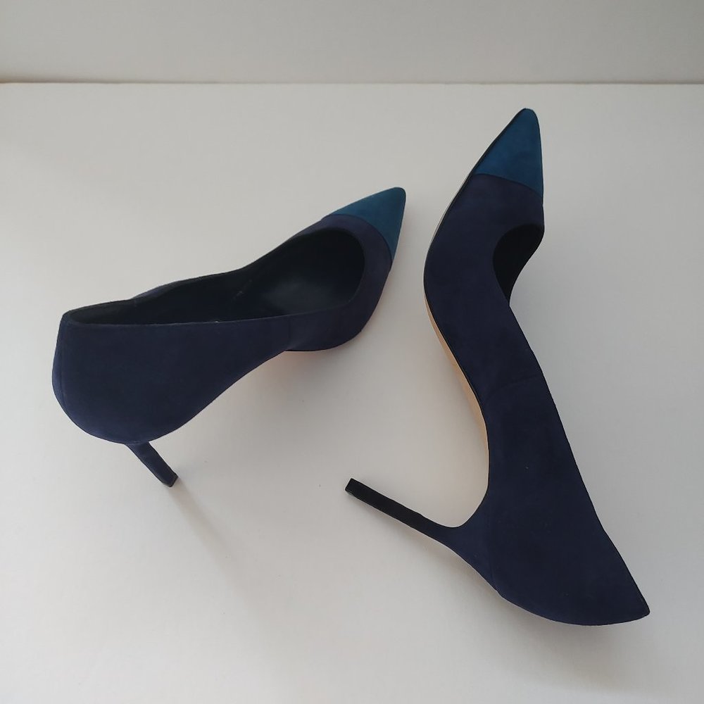 Manolo Blahnik BB Pumps Suede Heels Navy Blue Pointed Toe Shoes 41.5 Comfy NWOB